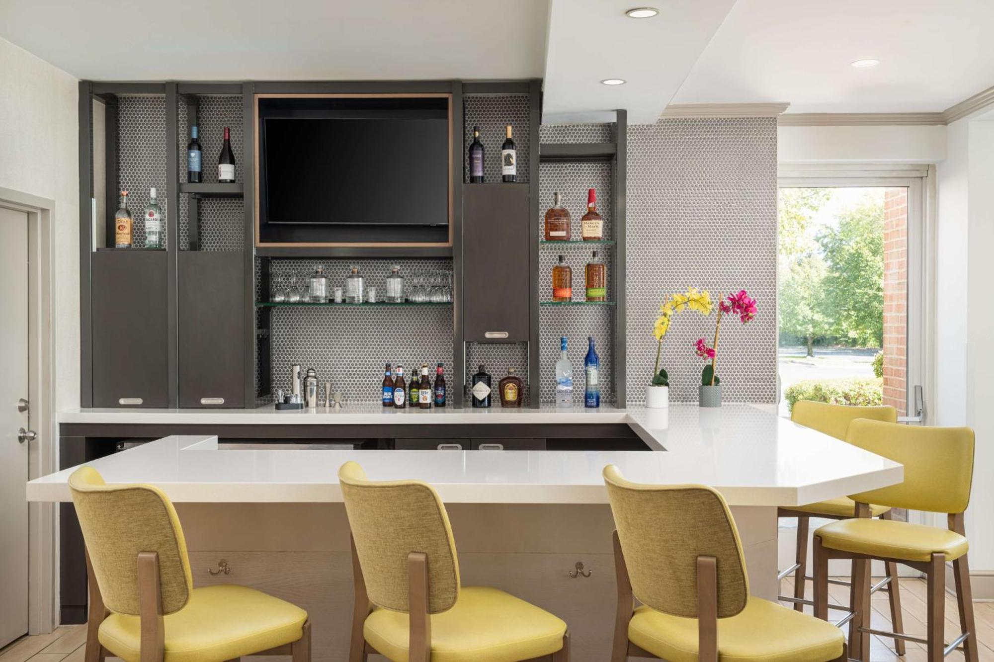 Hilton Garden Inn סנט צ'ארלס מראה חיצוני תמונה