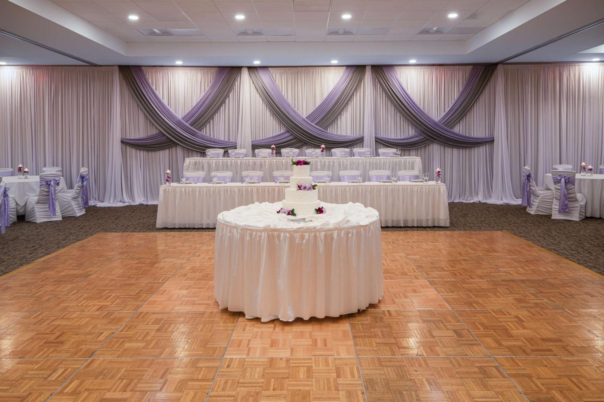 Hilton Garden Inn סנט צ'ארלס מראה חיצוני תמונה