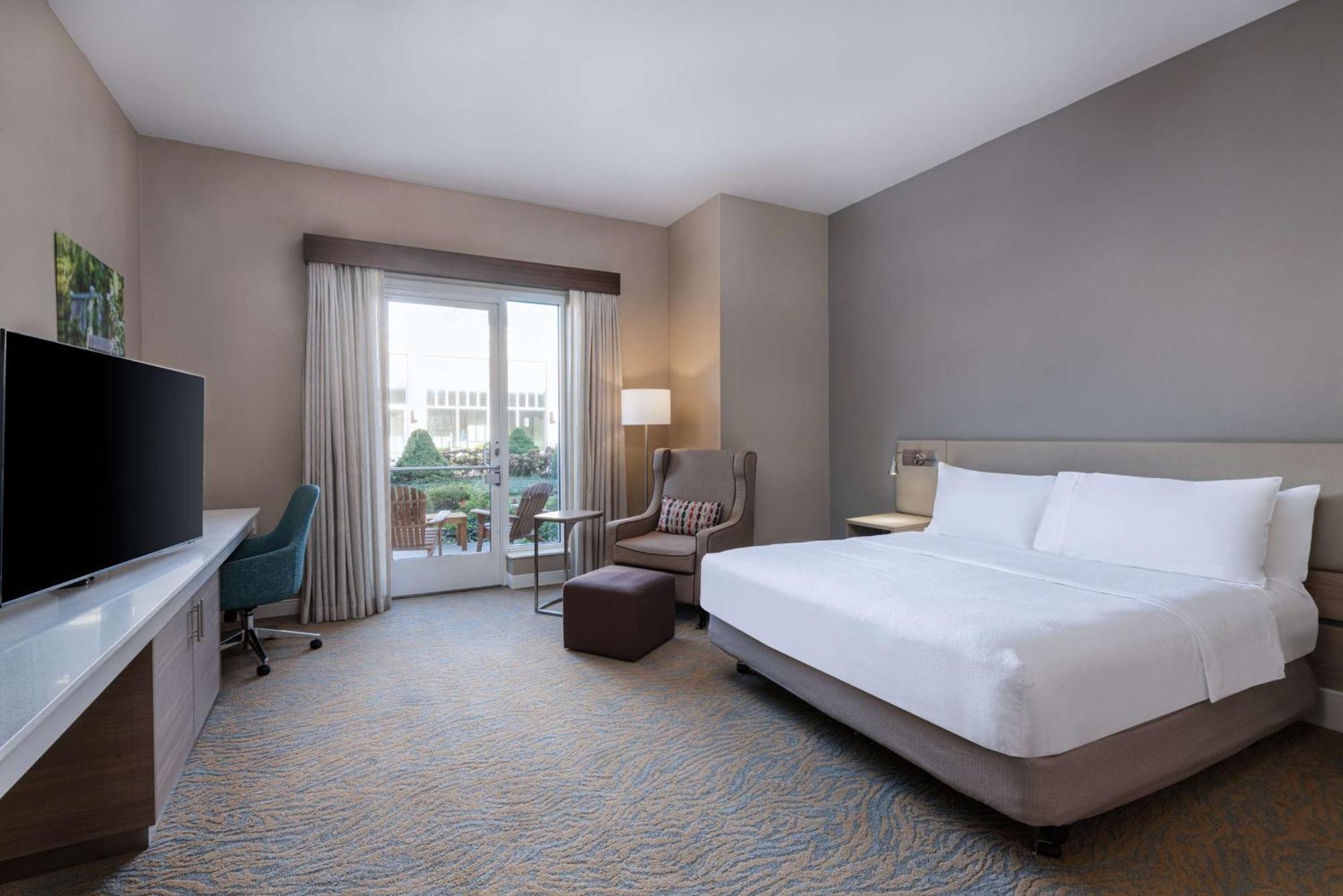 Hilton Garden Inn סנט צ'ארלס מראה חיצוני תמונה