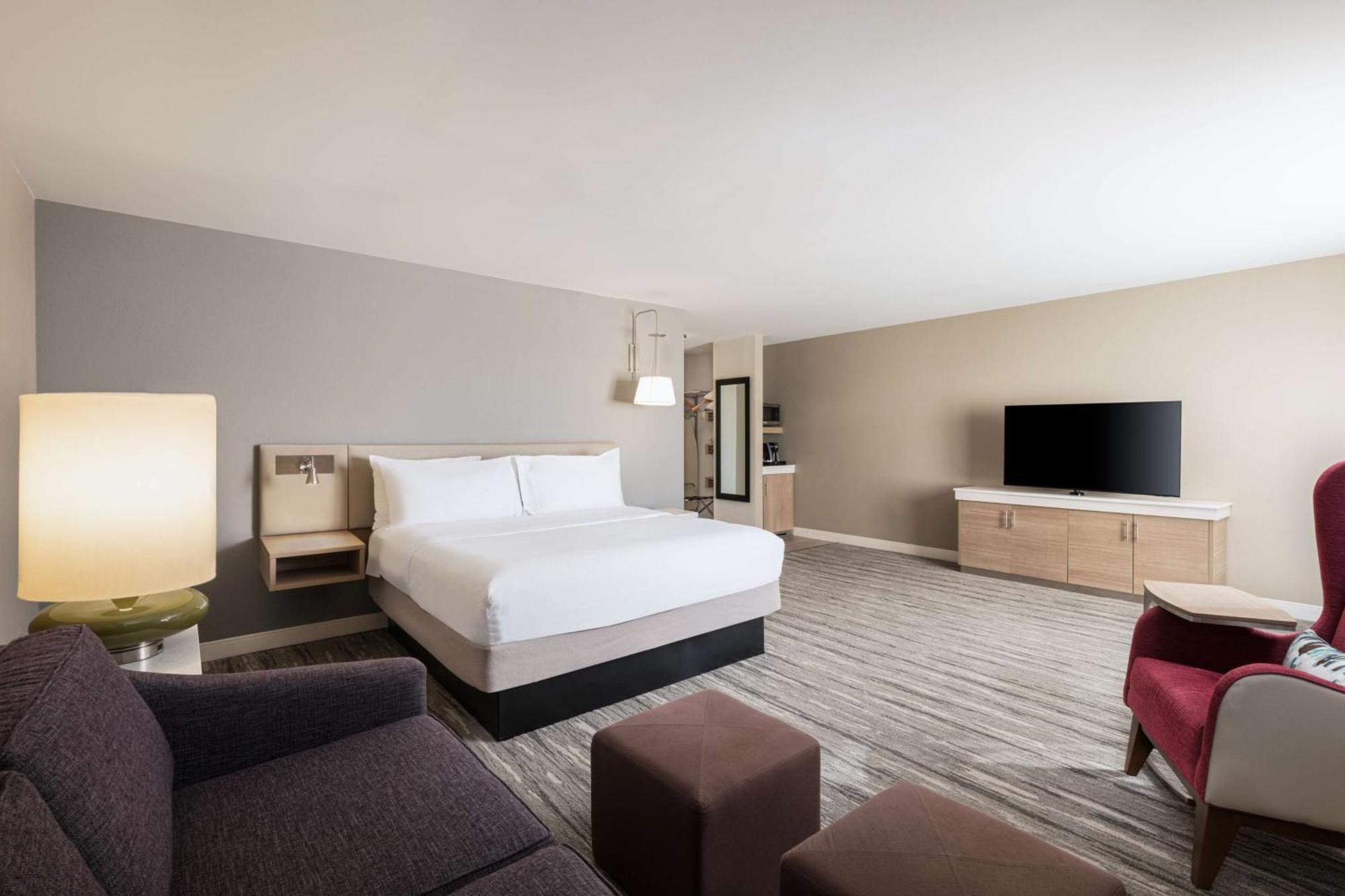 Hilton Garden Inn סנט צ'ארלס מראה חיצוני תמונה