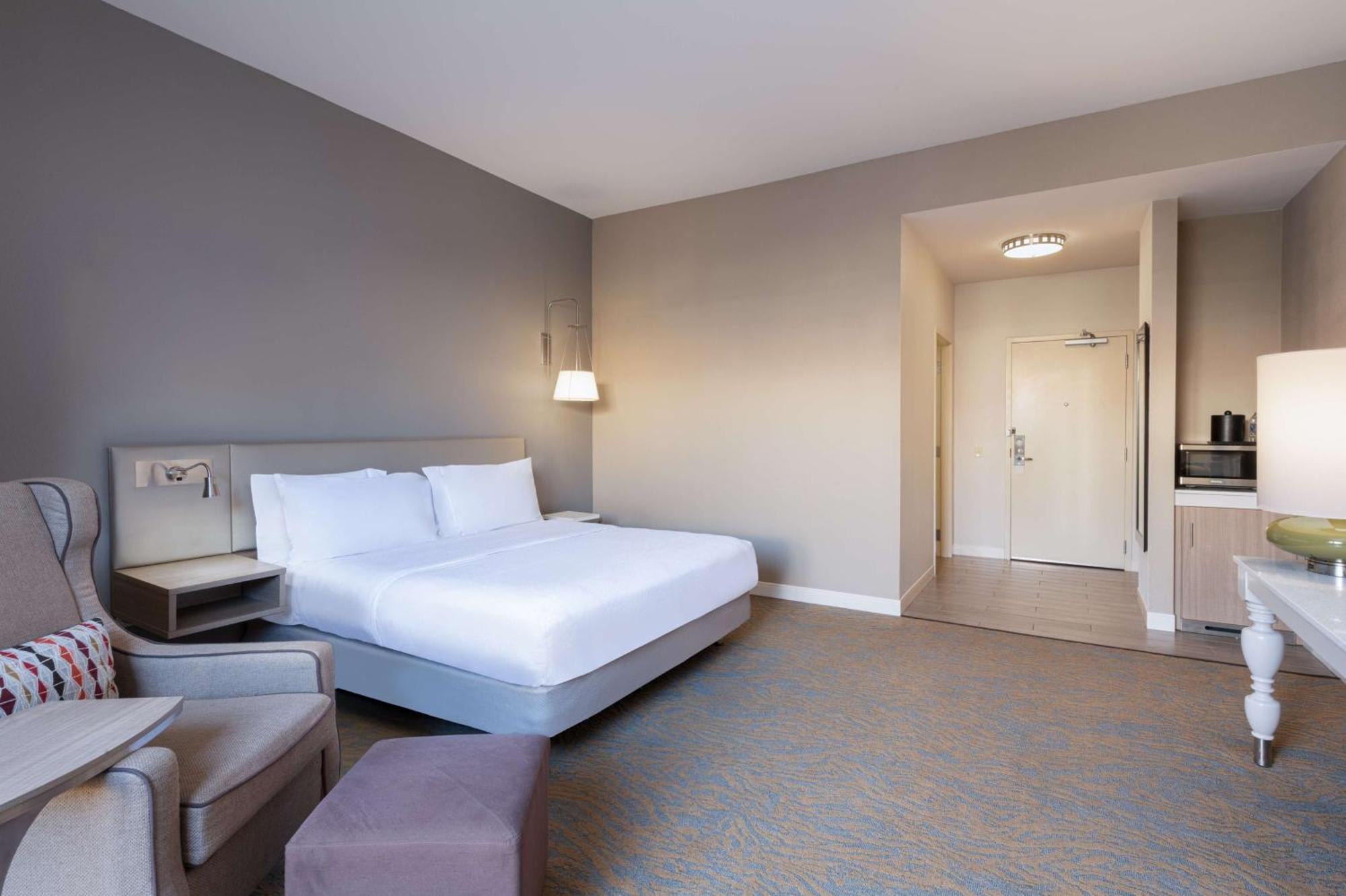 Hilton Garden Inn סנט צ'ארלס מראה חיצוני תמונה