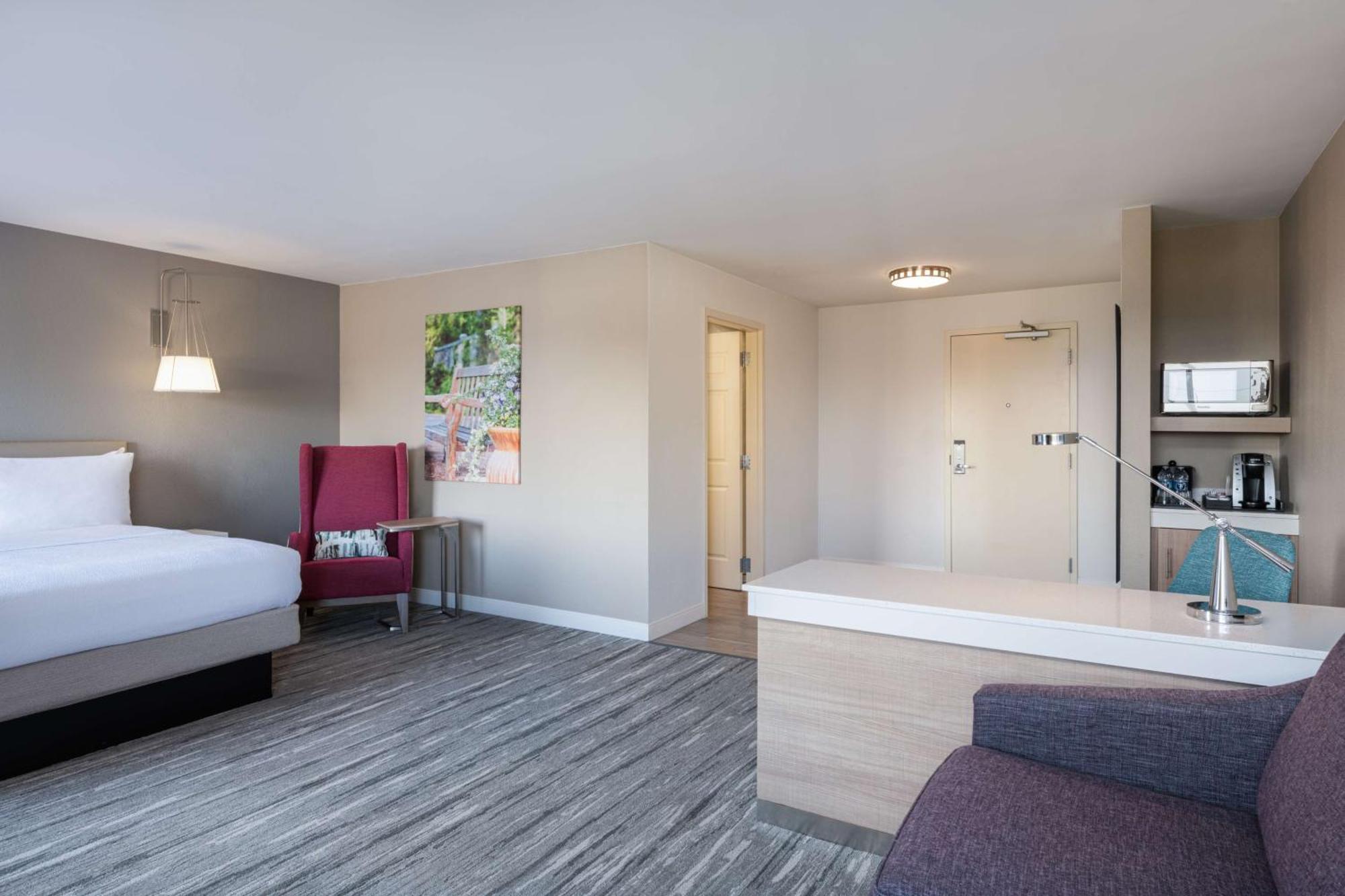 Hilton Garden Inn סנט צ'ארלס מראה חיצוני תמונה