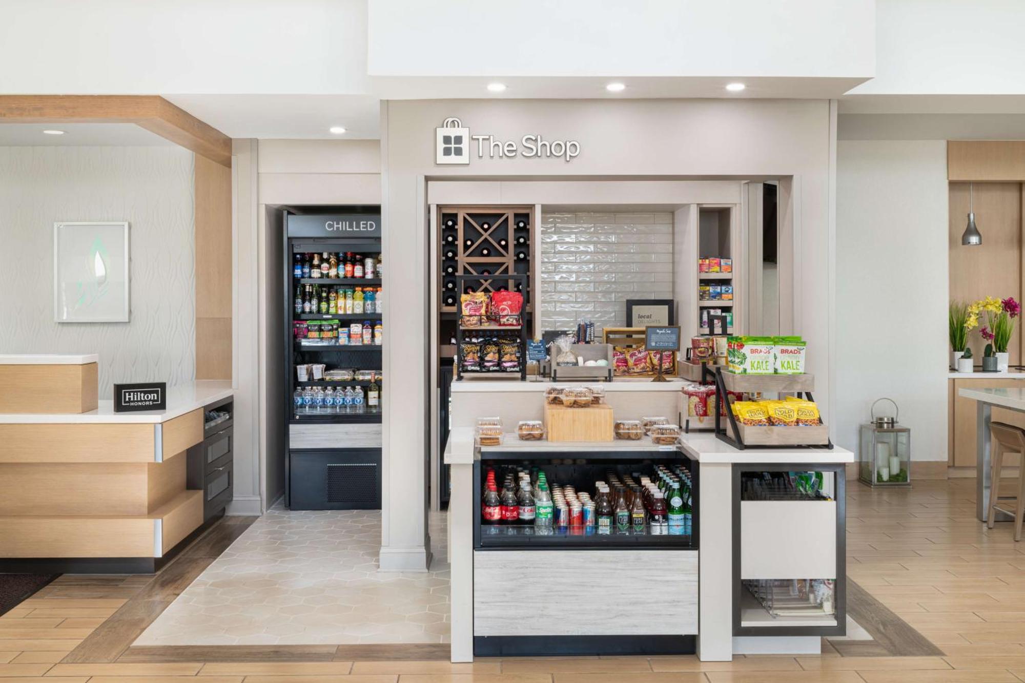 Hilton Garden Inn סנט צ'ארלס מראה חיצוני תמונה